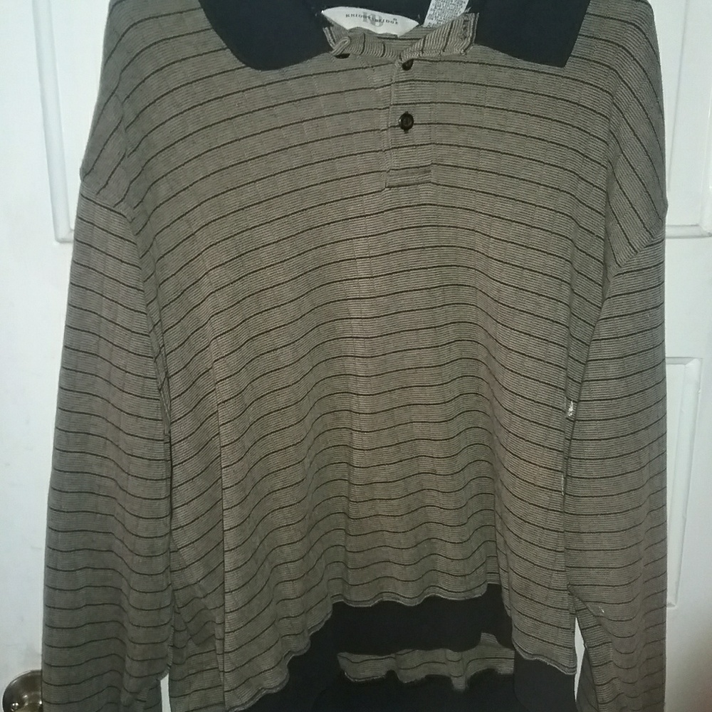 grunge green crewneck